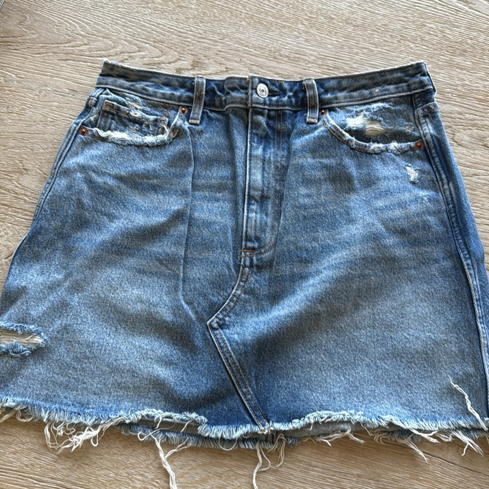 A&F natural rise jean skirt NWOT